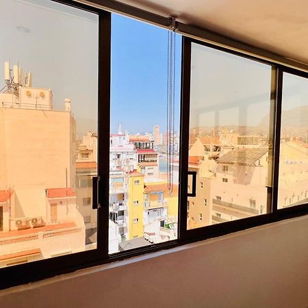 Atico Con Vistas En El Casco Antiguo De Benidorm Lägenhet Exteriör bild