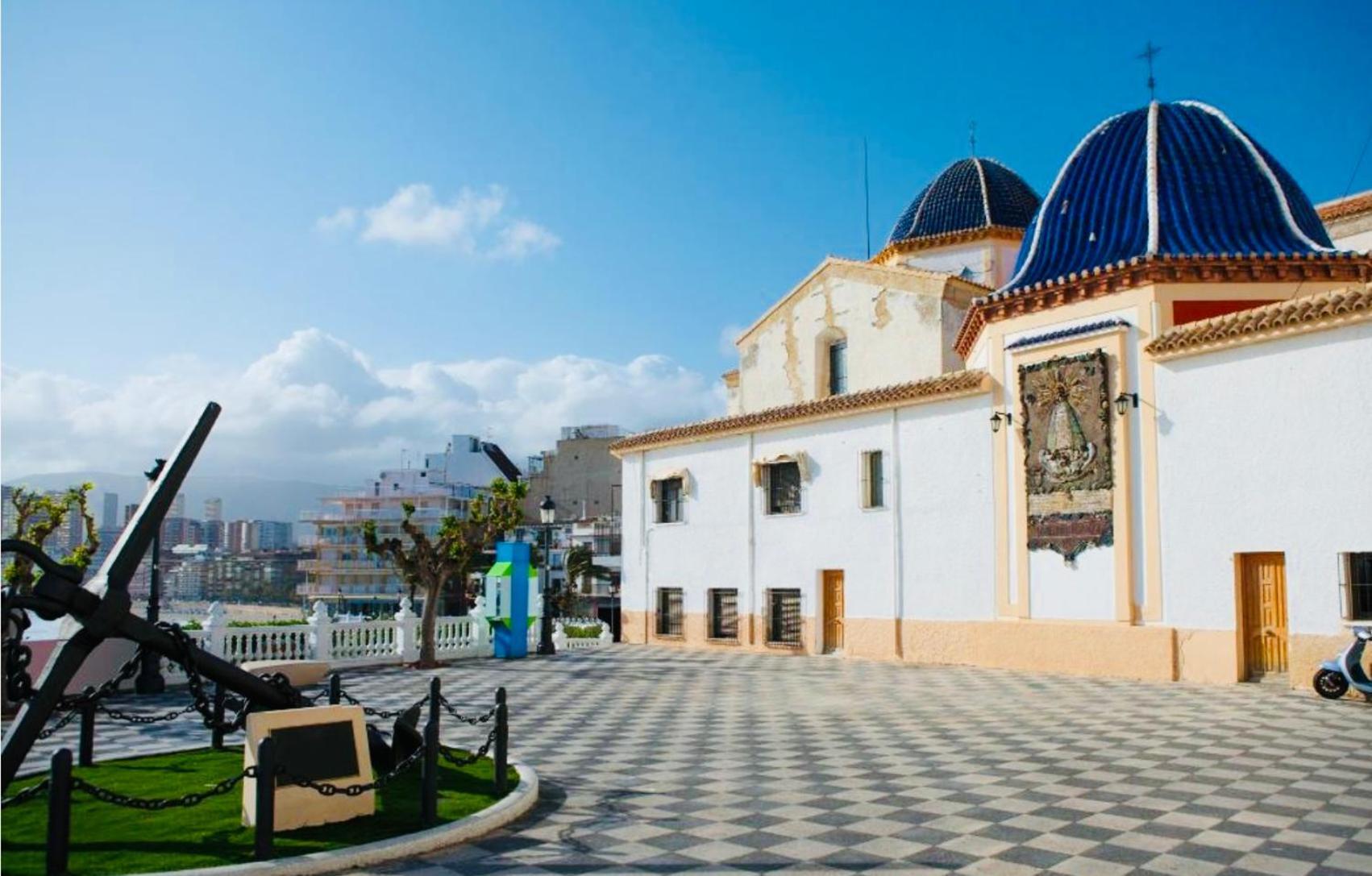 Atico Con Vistas En El Casco Antiguo De Benidorm Lägenhet Exteriör bild